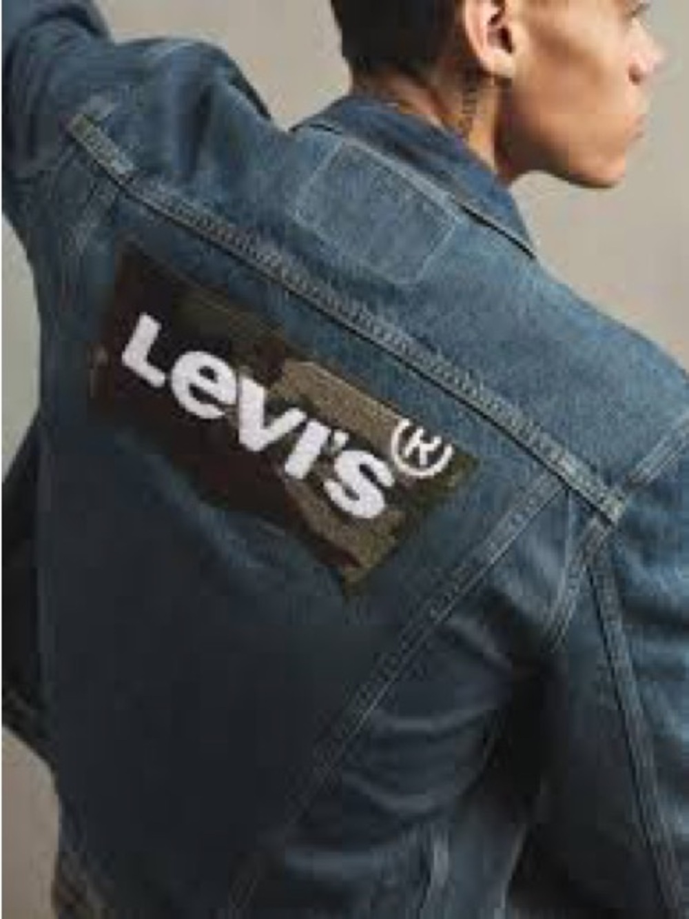 Levi’s Denim Trucker Jacket -XL
